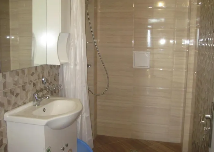 Sunrise Луксозна вила Балчик