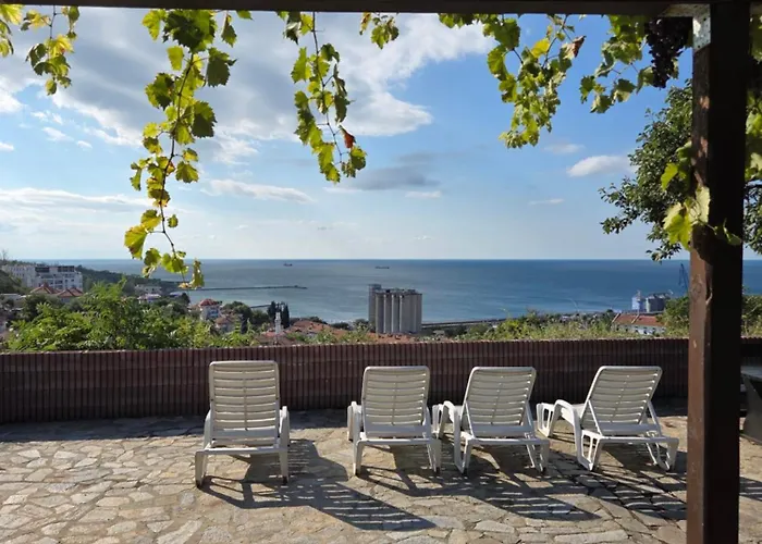 Sunrise Луксозна вила